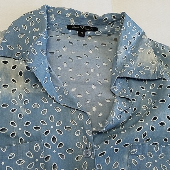 Chambray tie front long sleeve eyelet Button down shirt - Picture 3 of 4